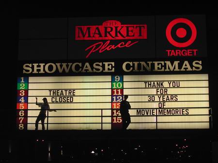 Showcase Cinemas Sterling Heights - Farewell Marquee From Kim Connell (newer photo)